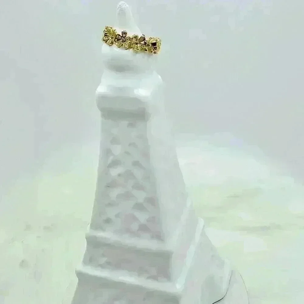 Coquette Style 18k Gold Plated Stainless Steel Cuff Ring with Shining Zirconia